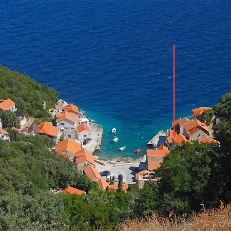 Lucica 1 Beachfront House Lastovo